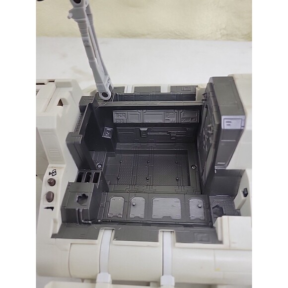 Hasbro Star Wars The Clone Wars Republic Attack Shuttle Vehicle Action Figure - Picture 13 of 13